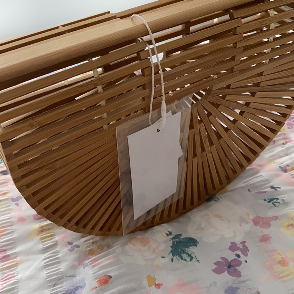 ✨ Trendy Wood Hand Bag ✨• NWT • Supe cute!! - Picture 5 of 6